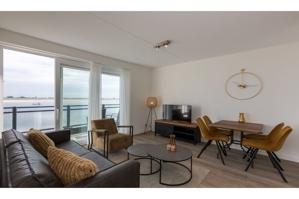 Appartement Vista Maris 22: panoramisch uitzicht over jachthaven en Schelde - thumbnail 1