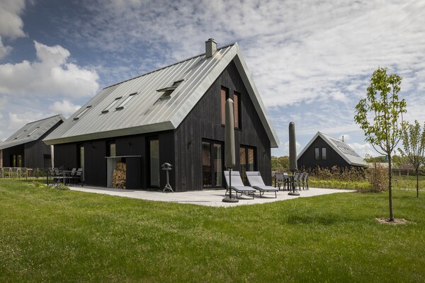Luxe 8-persoonsvilla op Landgoed Eysinga State in hart van Friesland - thumbnail 2