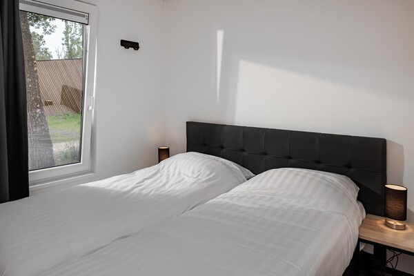 Vrijstaand landhuis op Vakantiepark Schaijk met privétuin en huisdiervriendelijk - thumbnail 4