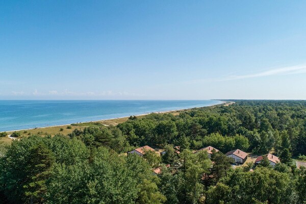 Gerenoveerd vakantiehuis bij het zandstrand in Væggerløse - thumbnail 4