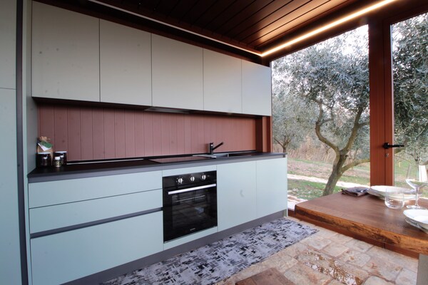 Dolce Colle: Luxe chalet met wellness tussen olijfbomen in Veneto - thumbnail 3