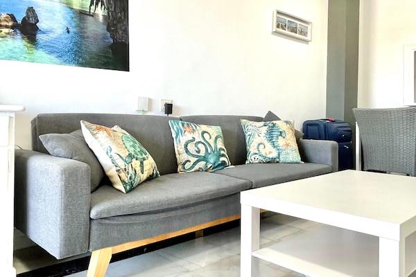Op 400 m van het strand: Licht appartement in Roquetas de Mar - thumbnail 2