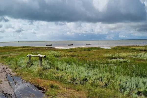 Modern vakantiehuis op Læsø met panoramisch zeezicht op 400m van het strand - thumbnail 6