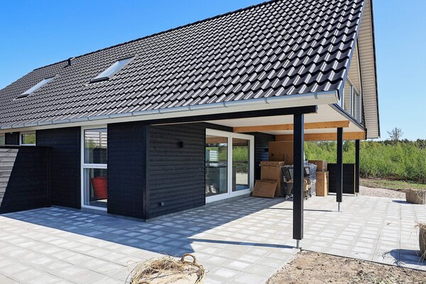 6-persoons modern vakantiehuis op 400m van de zee in Læsø - thumbnail 2