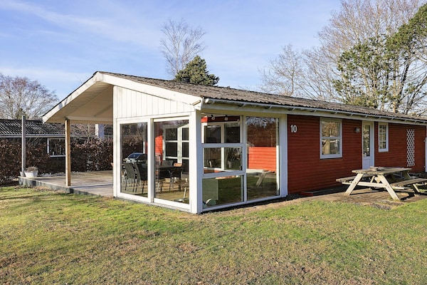 Knus vakantiehuis aan golfbaan, 1 km van zee in Hals, Denemarken - thumbnail 1