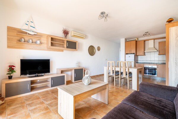 Licht appartement met zeezicht in Villaricos, 500m van Dolores-strand - thumbnail 3