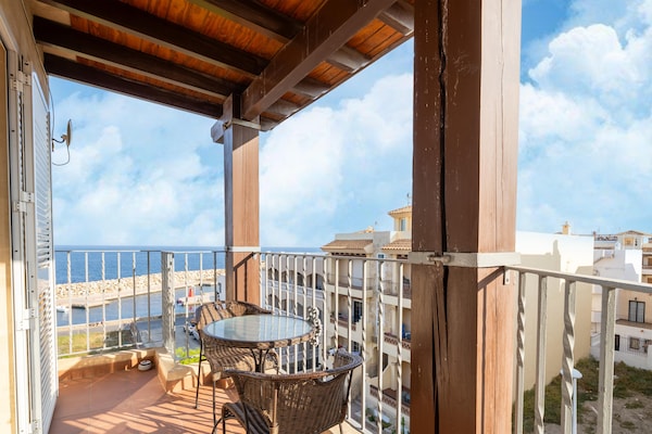 Licht appartement met zeezicht in Villaricos, 500m van Dolores-strand - thumbnail 1