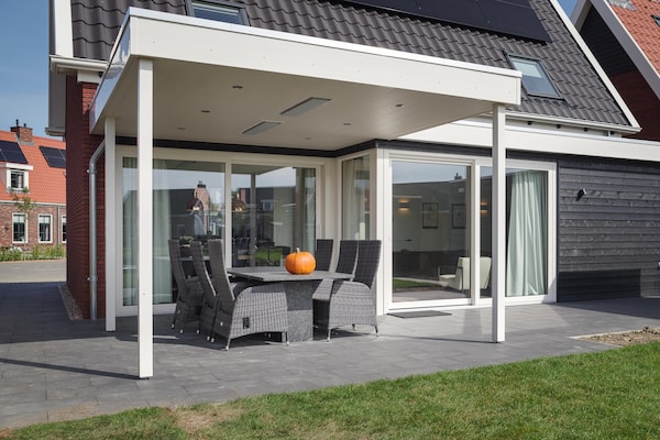 Luxe vrijstaand vakantiehuis met sauna op 100m van zee in Colijnsplaat - thumbnail 6