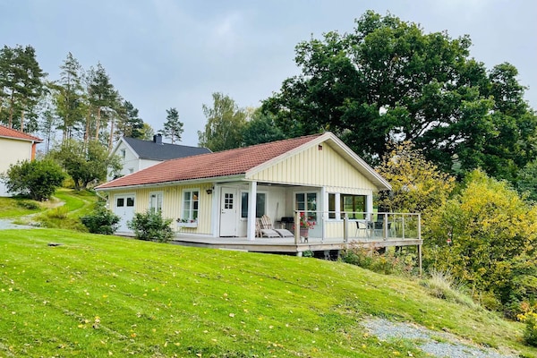 Vakantiehuis aan het Lelång meer met boot en panoramisch uitzicht - thumbnail 2