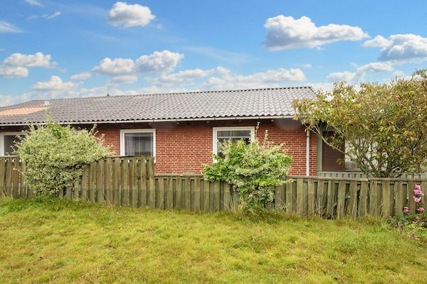 Knus vakantiehuis op 200m van de Noordzee in Hvide Sande - thumbnail 4