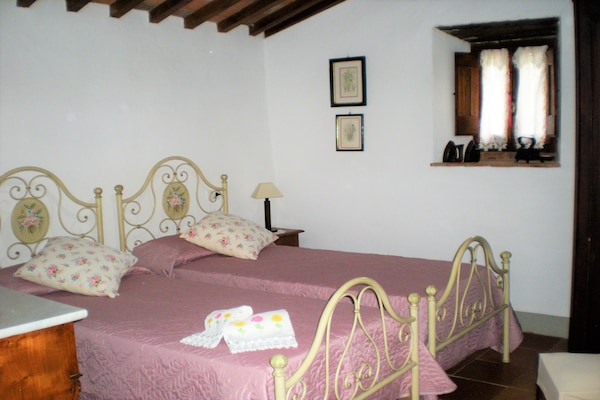 Charmante boerderij Loggetta in het hart van Cortona - thumbnail 5