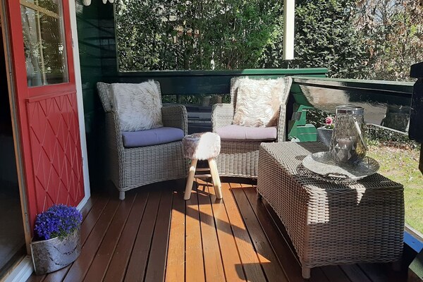 Vrijstaand vakantiehuis met veranda in het groene hart van Gelderland - thumbnail 5