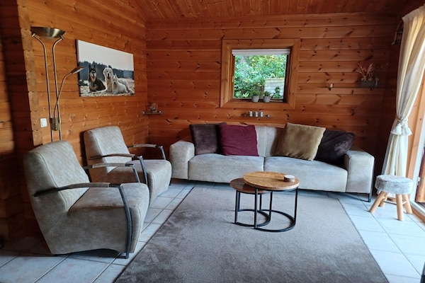 Op 1,0 km van het meer: Rustig vakantiehuis in Hulshorst voor 5 personen - thumbnail 2