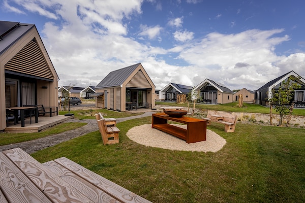 Modern tiny house aan Zeeuwse kust in Breskens – honden welkom - thumbnail 6