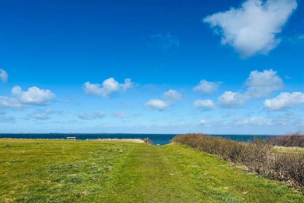 Vrijstaand vakantiehuis aan Limfjord met golf en zee op 250m in Vinderup - thumbnail 6