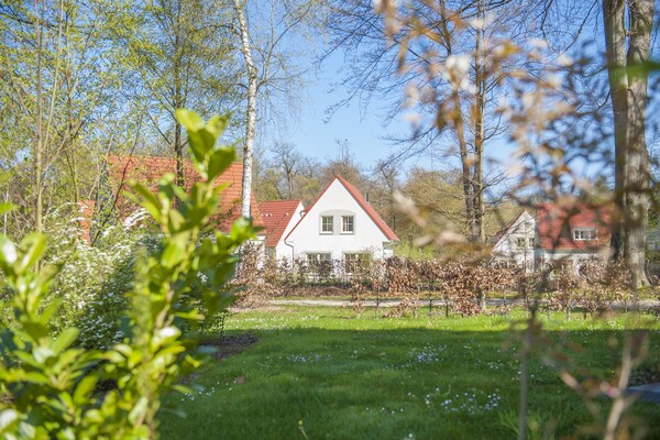Halfvrijstaande villa met tuin in Ferienresort Bad Bentheim - thumbnail 5
