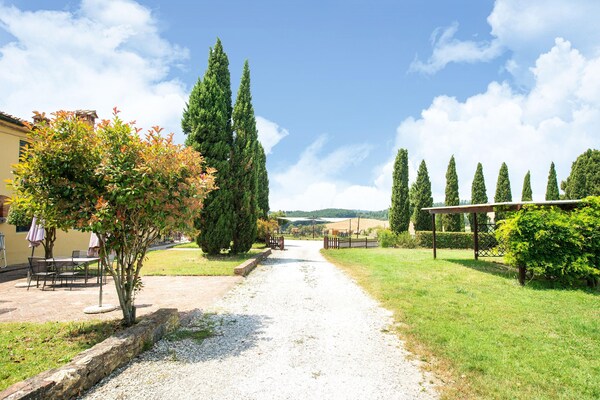 Romantisch verblijf op biologische boerderij in de Toscaanse heuvels - thumbnail 4