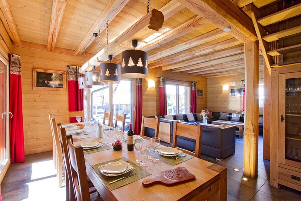 Chalet Le Renard Lodge: 14-persoons chalet met privé-zwembad in Les Deux Alpes - thumbnail 4