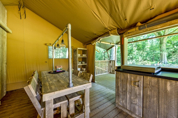 Luxe glampingtent in Dalfsen: comfort van thuis in de natuur - thumbnail 2