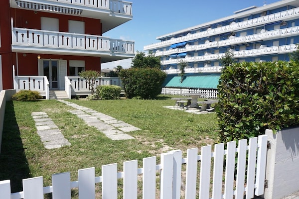 Gezinsvriendelijk appartement met tuin in Porto Santa Margherita - thumbnail 6