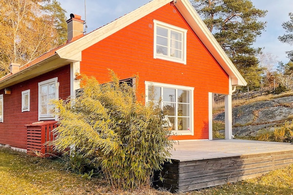 5-persoons vakantiehuis aan zee in idyllisch Björkö - thumbnail 2
