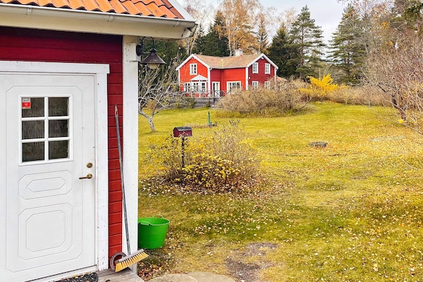 5-persoons vakantiehuis aan zee in idyllisch Björkö - thumbnail 6