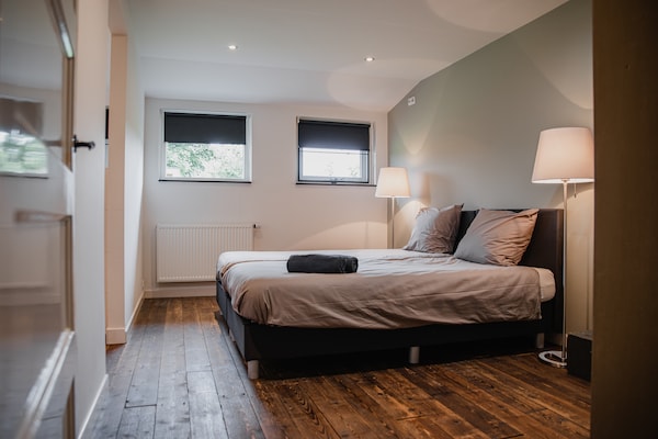 Dorpswoning De Volbloed – Luxe groepsaccommodatie in bosrijk Leende - thumbnail 4