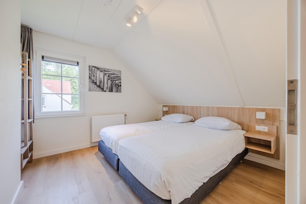 Gezinsvilla voor 14 personen op 400m van strand in Cadzand-Bad met omheinde tuin - thumbnail 5