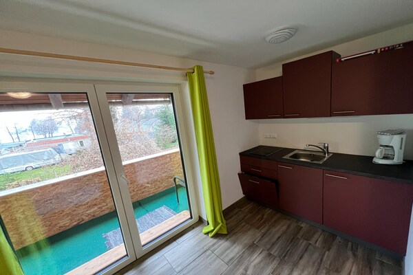 Knus appartement van 25m² aan de Ossiachersee met balkon en uitzicht - thumbnail 2