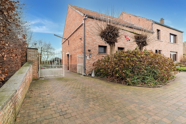 Landelijk vakantiehuis met privézwembad nabij Sint-Truiden - thumbnail 1