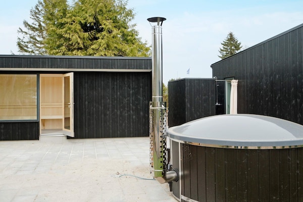 Vrijstaand vakantiehuis bij Nysted met sauna, hottub en zeezicht op 100 meter - thumbnail 5