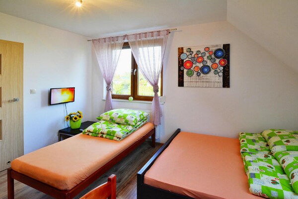 Ruim appartement in bosrijk vakantiepark op 250m van het strand in Sarbinowo - thumbnail 6