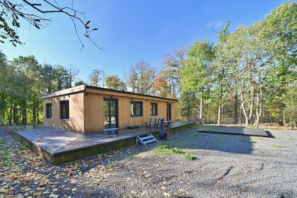 Vrijstaand chalet met hottub aan de bosrand bij Durbuy - thumbnail 1