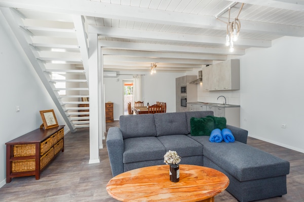 Privézwembad en luxe in Villa Rosa, centrum van Tinjan - thumbnail 6