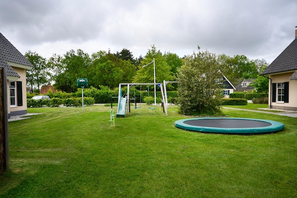 Luxe wellness vakantiehuis aan zwemmeer in Groningen voor 10 personen - thumbnail 6