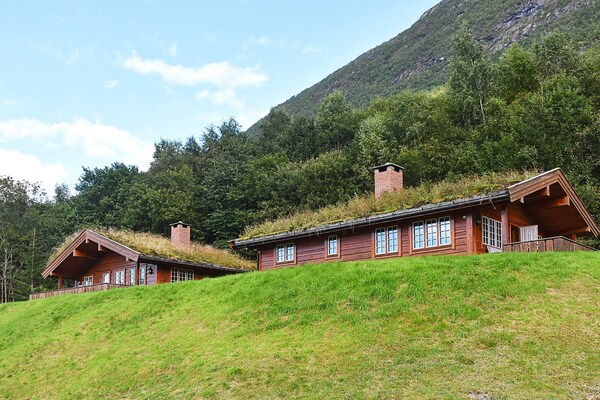 6-persoons vakantiehuis in Olden met uitzicht op de Nordfjord - thumbnail 4