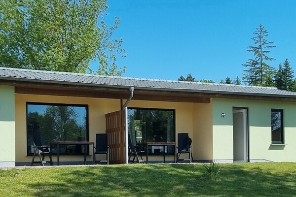4-persoons bungalow direct aan het meer in Klein Labenz · 50 m² - thumbnail 3