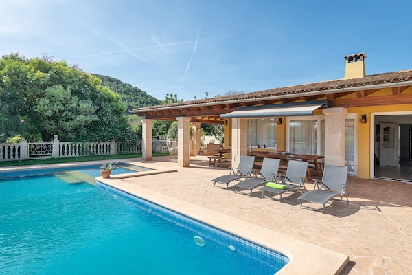 10-persoons villa met privézwembad in Cala Murada - thumbnail 6