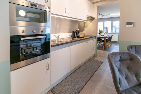 Stijlvol duplex appartement in het hart van Maasmechelen - thumbnail 4