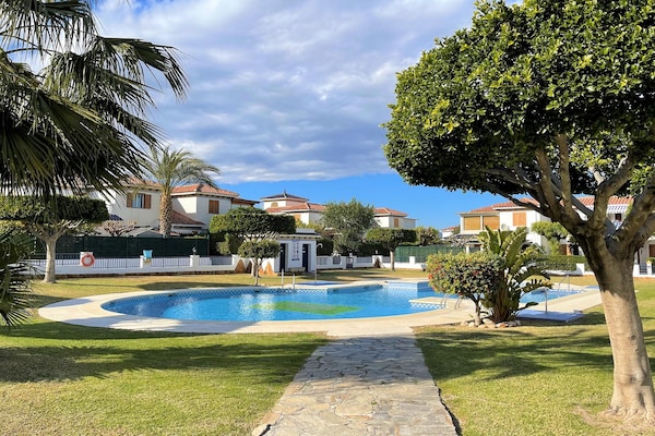 Begane grond appartement met groot terras in Vera Playa, 2 min van strand - thumbnail 1