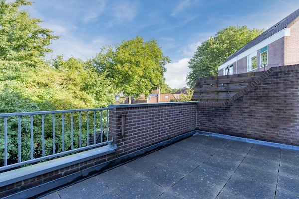 Zon Amour: Ruim appartement met balkon in Alkmaar, dicht bij golfbaan - thumbnail 2