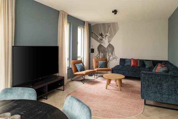 Luxe vrijstaand vakantiehuis met 3 suites op Resort Nieuwvliet-Bad - thumbnail 3