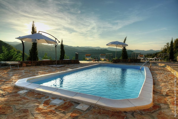 Ruim vakantiehuis voor 30 personen in de Toscaans-Romagnoolse heuvels - thumbnail 6