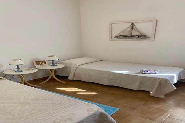 Trilocale il Pino: Ruim appartement op 300m van het strand van Porto Pollo - thumbnail 3