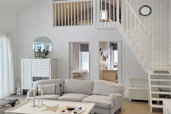 Op 450 m van zee: Modern vakantiehuis in Ellös voor 8 personen - thumbnail 3