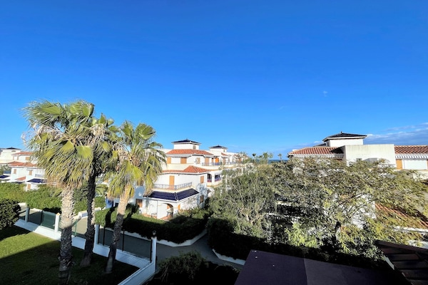 Zonnig appartement op loopafstand van Playa de Vera - thumbnail 6