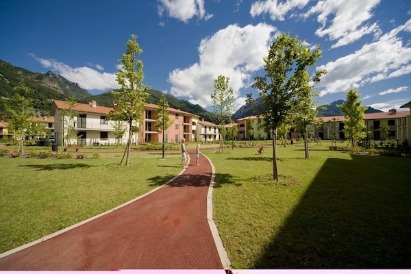 6-persoons appartement in Porlezza op 300 meter van het meer - thumbnail 2