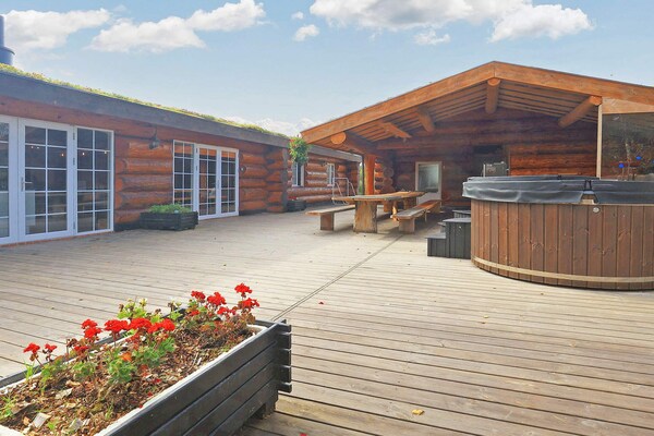 24-persoons vakantiehuis in Læsø met binnenpool en sauna - thumbnail 3
