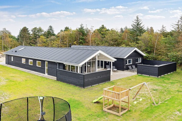 Op 350 m van zee: ruim vakantiehuis in Ålbæk voor 18 personen - thumbnail 6