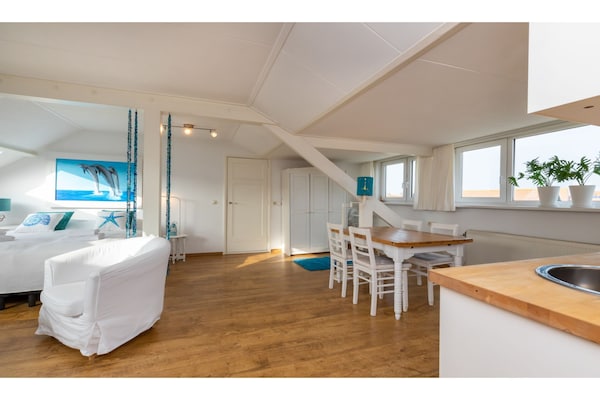 Sfeervol bovenappartement op 150m van zee in Westkapelle - thumbnail 6